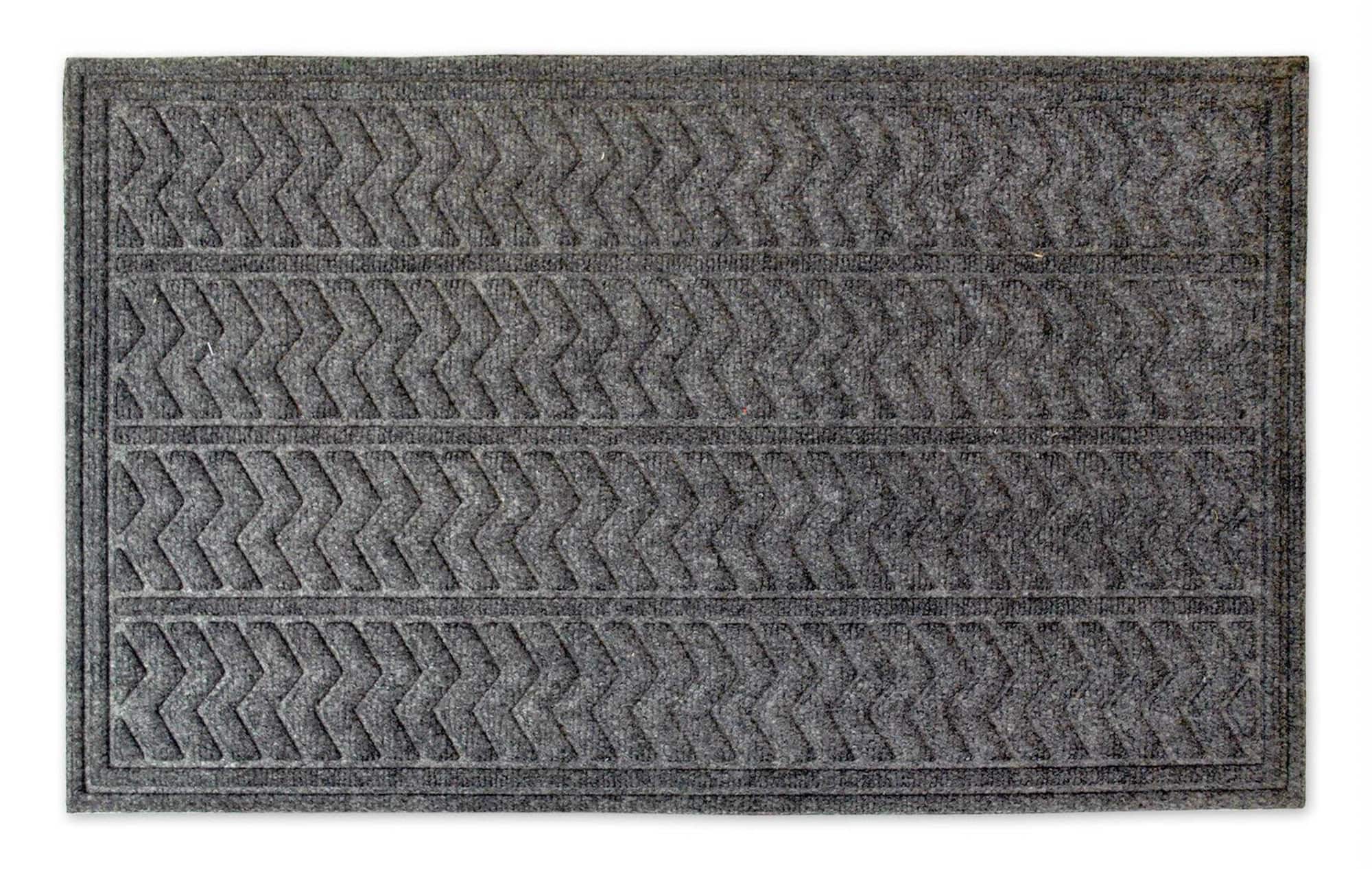 DII® Dark Gray Chevron Hog Mat